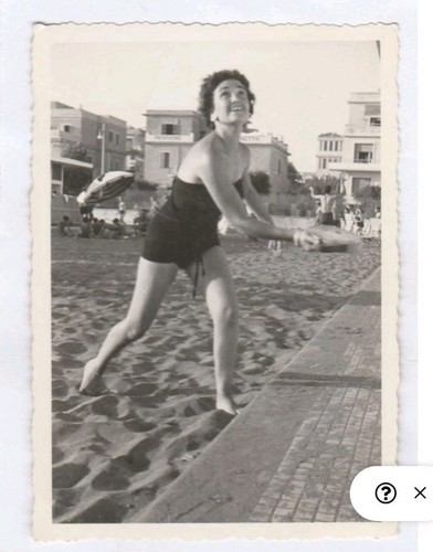 11926 foto donna - , in
