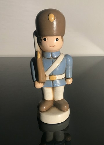 Egan statuina ceramica - statuina,