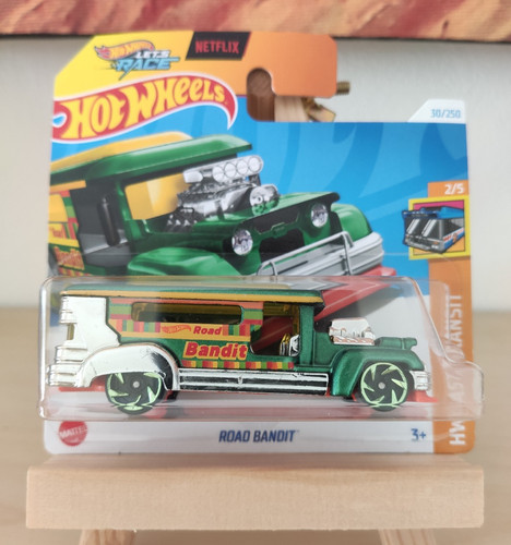Hot wheels road - hot,