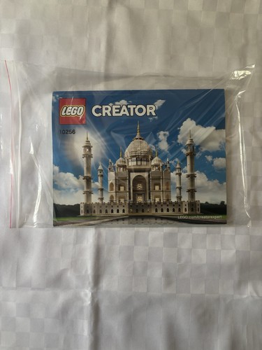 Lego set 10256 - lego, taj