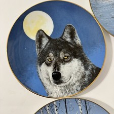 Set di 5 piatti Wolf di Jon