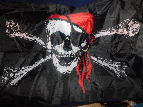 Large 5ft 3ft pirate skull - x, &