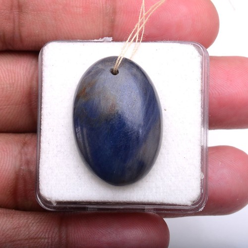 Cabochon ovale forato zaffiro