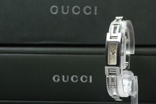 [Quasi come nuovo con scatola] GUCCI 3900L orologio vintage donna quadrante argento oro quarzo