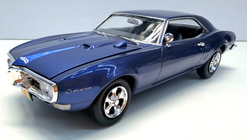 Revell 1968 pontiac - 1:25,