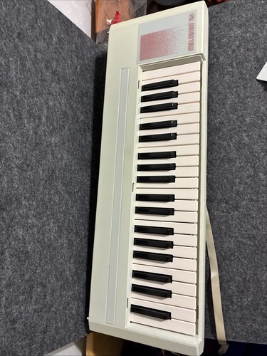 Tastiera pianoforte vintage