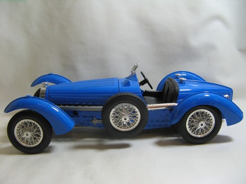 Modellino auto burago bugatti - modellino,