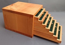 Monetiere in ciliegio massello