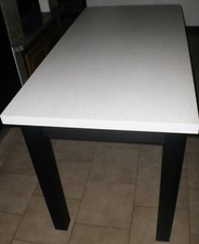 Tavolo 140*70 cm, ALLUNGABILE a 184 - gambe in legno wengé, piano puntinato