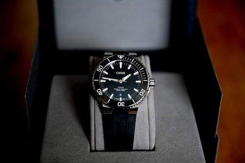 Oris aquis date automatico - aquis,
