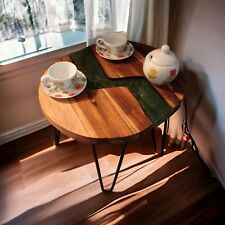 Tavolino In Resina E Legno Di