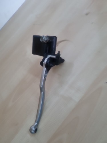 Pompa freno anteriore destra - pompa,