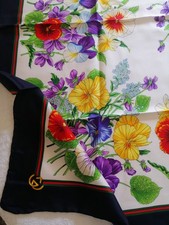 New GUCCI Silk Scarf Floral