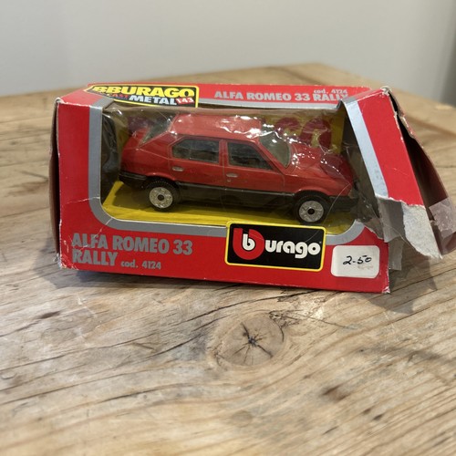 Bburago alfa romeo - romeo, 33