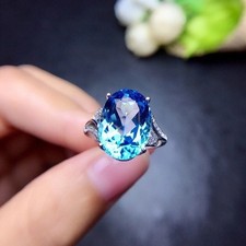 Anello da donna solitario in