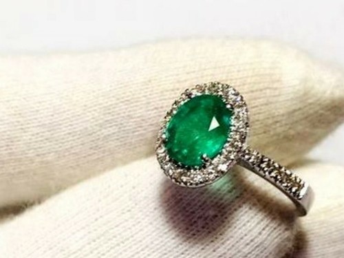 Emerald white gold cocktail - emerald,