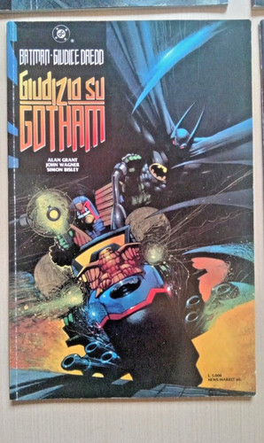 Batman giudice dredd - giudice,