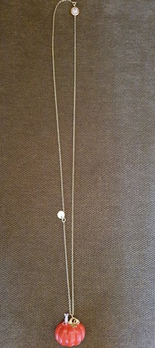 Collana lunga con - , zucca