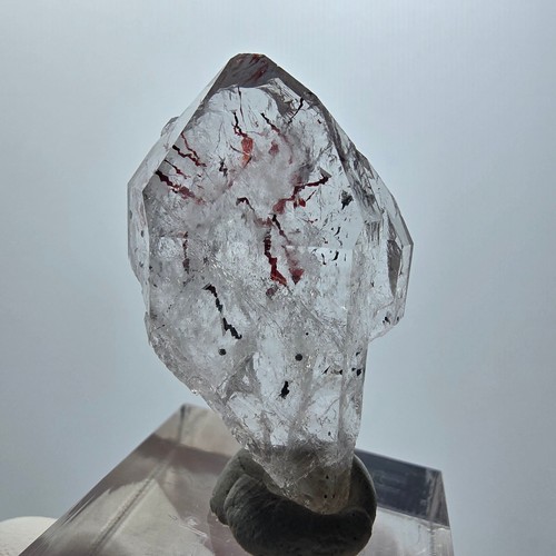 Punto quarzo fantasma - di,