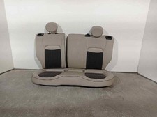 4669596 sedili posteriori per