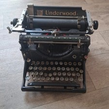 Macchina da scrivere Underwood