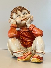 STATUINA VINTAGE FIGURA PORCELLANA CAPODIMONTE FIRMA "Ponti" BAMBINO SEDUTO '900