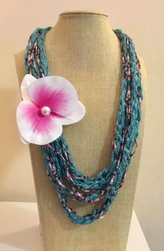 Collana fatta mano - a,