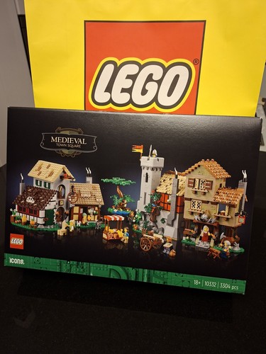 Lego icons 10332 medieval town - medieval,
