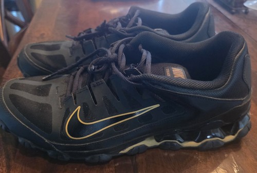 Nike reax mesh nero oro - tr,