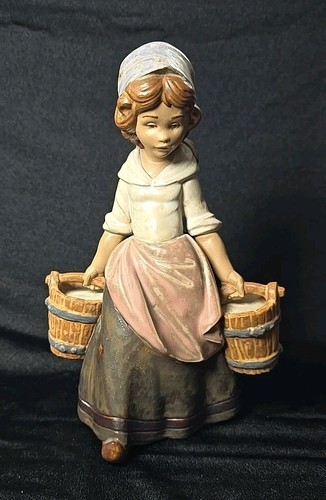 Lladro 13512 girl with - 13512,