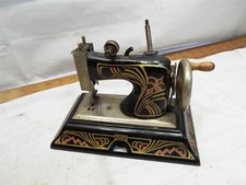 Macchina da cucire giocattolo