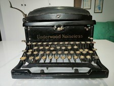 MACCHINA DA SCRIVERE UNDERWOOD