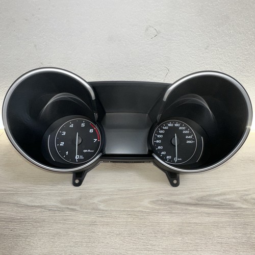 Quadro strumenti alfa romeo - strumenti,