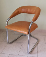 Anni '70 Poltrona in metallo cromato e pelle stile Bauhaus Made in Italy