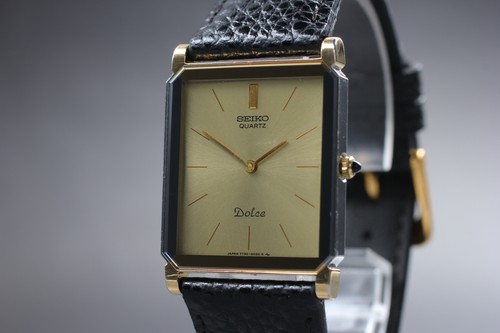 Quasi come nuovo orologio - [quasi, nuovo]