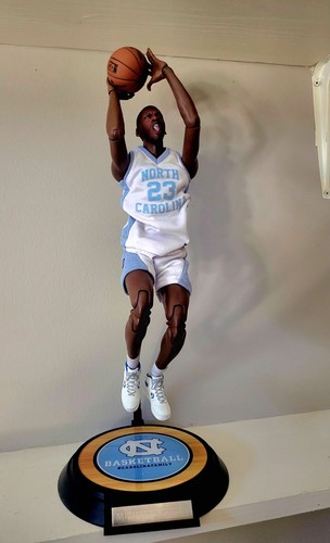 Figurina basket personalizzata