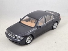 Kyosho BMW 745i E65 1:18 blu