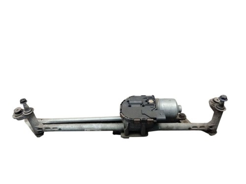 Tergicristallo frontale con - tergicristallo,