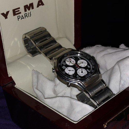 Orologio sveglia tachimetro