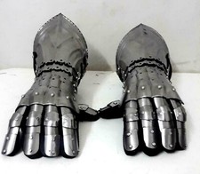 Medieval Gauntlet 18 Gloves