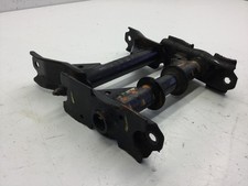 STAFFA SUPPORTO MOTORE BRACCIO OSCILLANTE PEUGEOT GEOPOLIS 125 2012 VGAN2AAAA