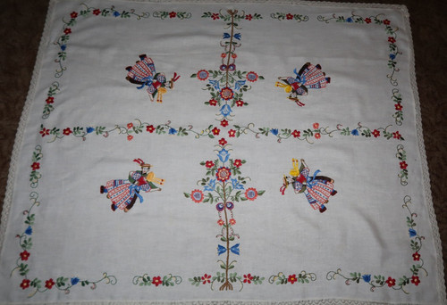 Bellissima tovaglia fatta - tovaglia-fatta, a
