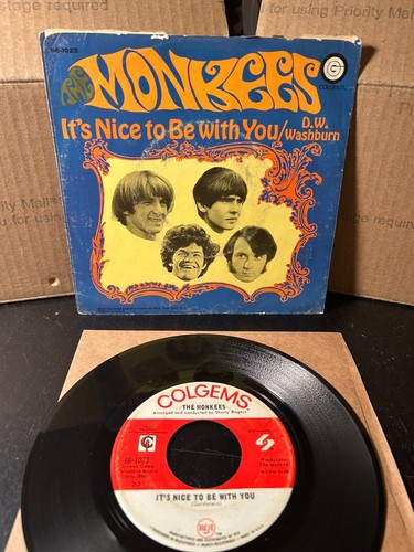 The monkees 1968 washburn - monkees,