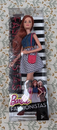 Barbie bambola fashionistas