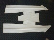 TAPPETO BIANCO IN GOMMA MARCA