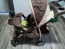 Graco Baby Stroller (green +