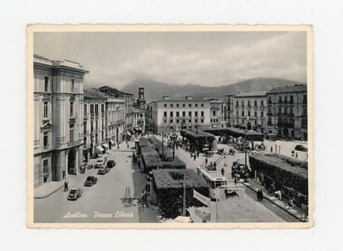 Avellino piazza libertà auto - piazza,