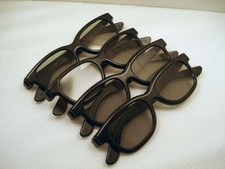 Quattro paia di occhiali 3D