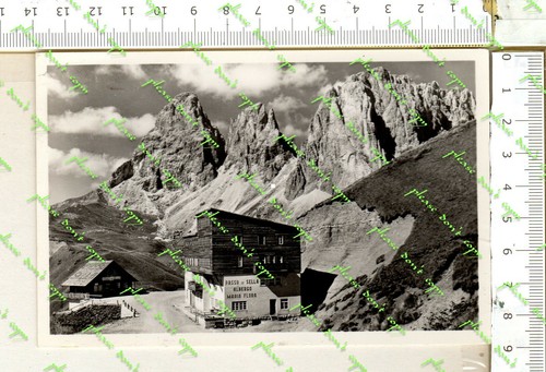 Rifugio passo sella - ,