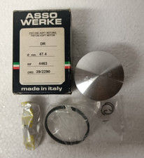 PISTONE Asso Werke 47,4 mm. motori DR con spinotto e segmenti originale d'epoca